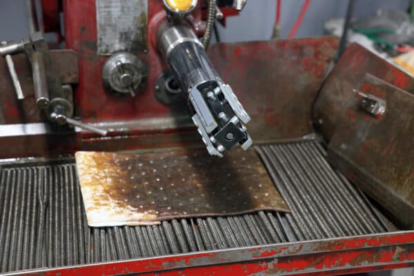 Oil, Fuel, Diesel, Gasoline, Hydrocarbons, Solvents, Grease, Petroleum-based Absorbent Pad