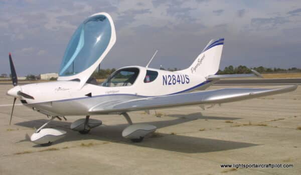 CAVU Advanced UV Protectant Cleaner & Polish™  with qty. 12 Microfiber Towel